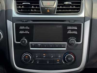 2017 Nissan Altima, $7299. Photo 3