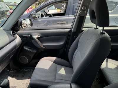 2004 Toyota RAV4, $7491. Photo 11