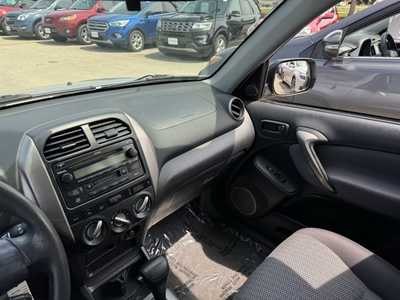 2004 Toyota RAV4, $7491. Photo 12