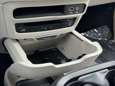 2017 Chrysler Pacifica, $11990. Photo 8