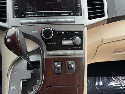 2011 Toyota Venza, $10257. Photo 4