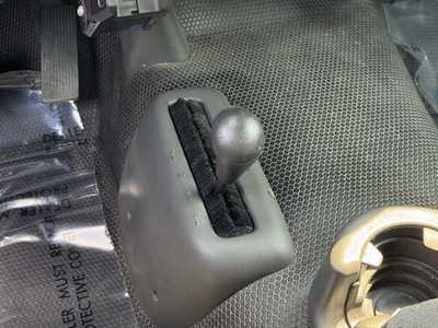 2006 Chevrolet 2500 Reg Cab, $14990. Photo 7