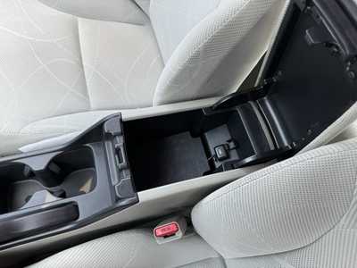 2012 Honda Civic, $11500. Photo 11