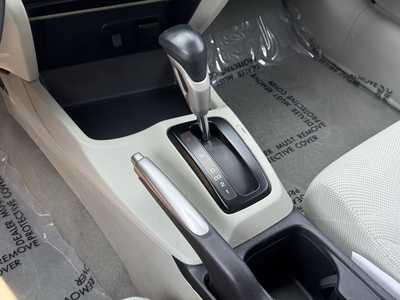 2012 Honda Civic, $11500. Photo 7
