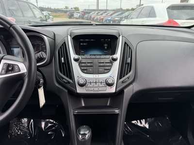 2017 Chevrolet Equinox, $7990. Photo 2