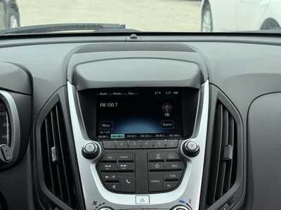 2017 Chevrolet Equinox, $7990. Photo 3