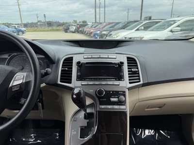 2011 Toyota Venza, $8490. Photo 2