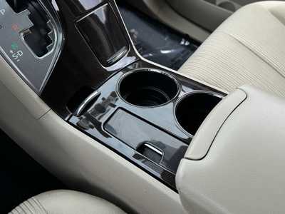 2011 Toyota Venza, $8490. Photo 8