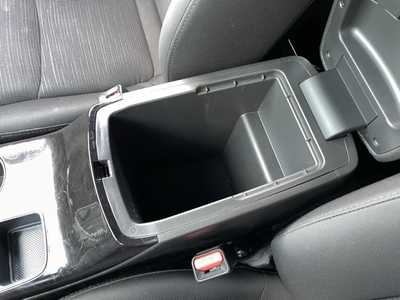 2014 Kia Sorento, $11790. Photo 12