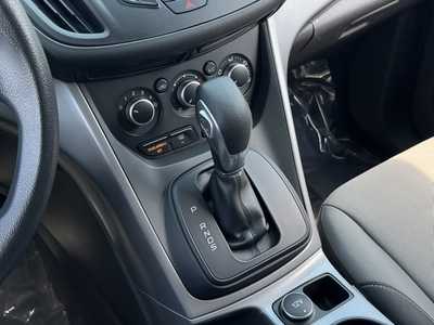 2015 Ford Escape, $9250. Photo 8