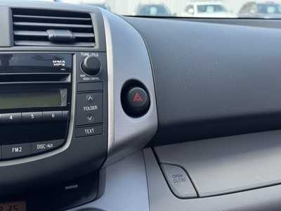 2008 Toyota RAV4, $7990. Photo 4