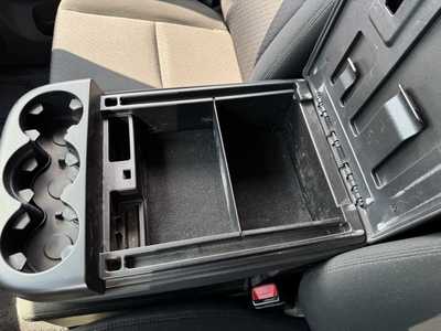 2012 Chevrolet 1500 Crew Cab, $10490. Photo 10