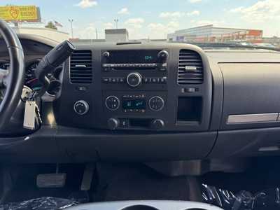2012 Chevrolet 1500 Crew Cab, $10490. Photo 2