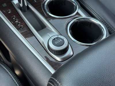 2013 Nissan Pathfinder, $10490. Photo 10