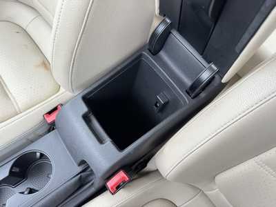 2014 Volkswagen Jetta, $3990. Photo 9