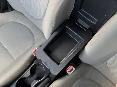 2011 Kia Forte, $5120. Photo 9