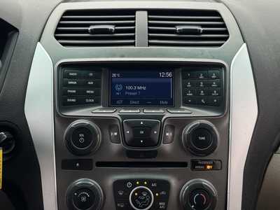 2015 Ford Explorer, $11499. Photo 3