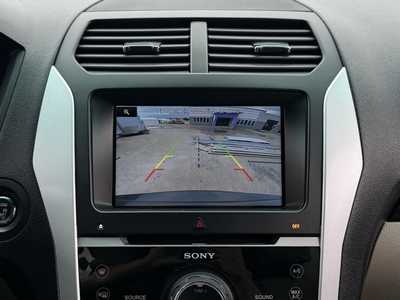 2014 Ford Explorer, $10497. Photo 4