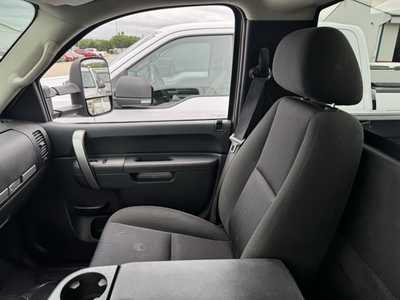 2014 Chevrolet 3500 Reg Cab, $15997. Photo 11