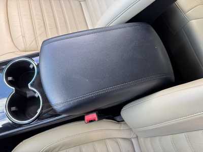 2016 Ford Edge, $11990. Photo 10