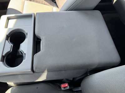 2016 Ford F150 Crew Cab, $16990. Photo 11