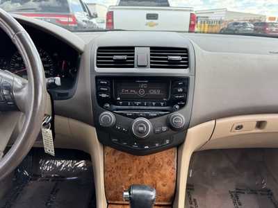 2003 Honda Accord, $4790. Photo 2