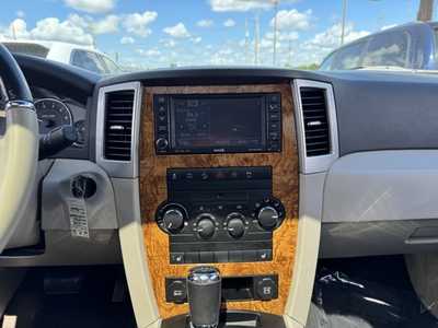 2010 Jeep Grand Cherokee, $6590. Photo 2