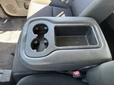 2013 Chevrolet 1500 Crew Cab, $17498. Photo 7