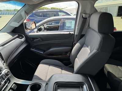 2015 Chevrolet Suburban, $14990. Photo 12