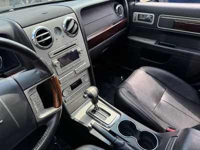2006 Lincoln Zephyr, $4998. Photo 5