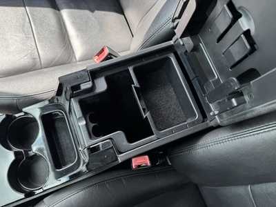 2012 Ford Escape, $5400. Photo 10
