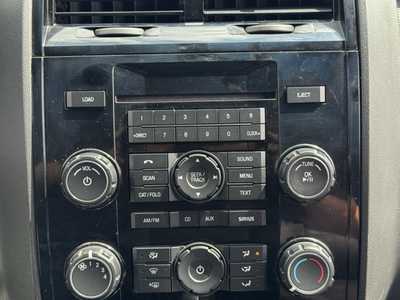 2012 Ford Escape, $5400. Photo 3