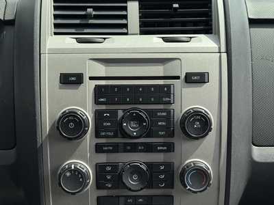 2012 Ford Escape, $5626. Photo 3