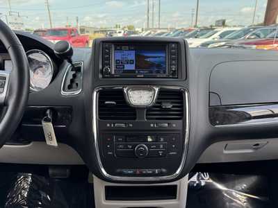 2012 Chrysler Town & Country, $7990. Photo 2