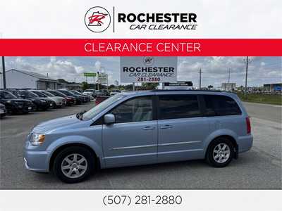 2012 Chrysler Town & Country, $7990. Photo 1