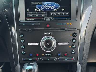 2016 Ford Explorer, $13995. Photo 5