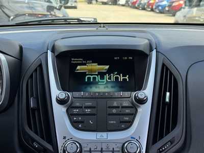 2016 Chevrolet Equinox, $8990. Photo 3