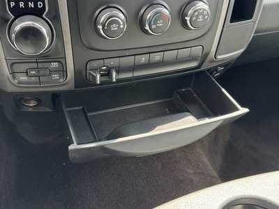 2015 RAM 1500, $9990. Photo 7