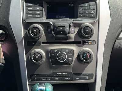 2015 Ford Explorer, $11490. Photo 4