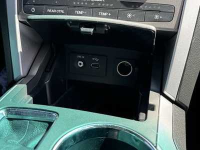 2015 Ford Explorer, $11490. Photo 6