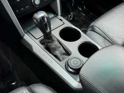 2014 Ford Explorer, $7497. Photo 9