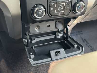 2014 Ford F150 Reg Cab, $18349. Photo 8