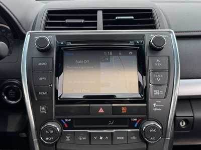 2015 Toyota Camry, $14000. Photo 3