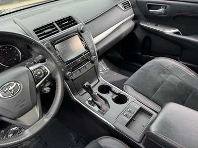 2015 Toyota Camry, $14000. Photo 8