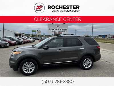 2015 Ford Explorer, $7998. Photo 1