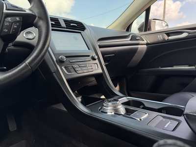 2018 Ford Fusion, $9591. Photo 8