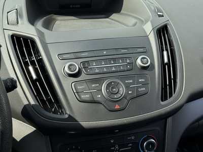 2019 Ford Escape, $12590. Photo 6