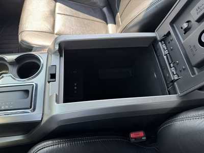2013 Ford F150 Crew Cab, $14998. Photo 11
