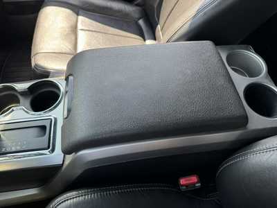 2013 Ford F150 Crew Cab, $14998. Photo 9