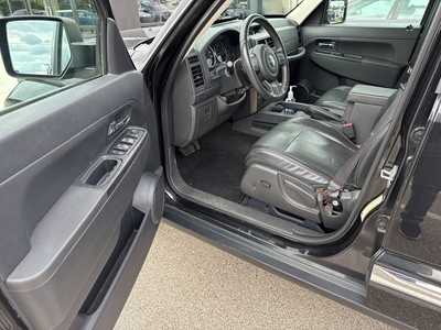 2012 Jeep Liberty, $8899. Photo 6